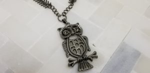 Owl pendant necklace with leaf chain